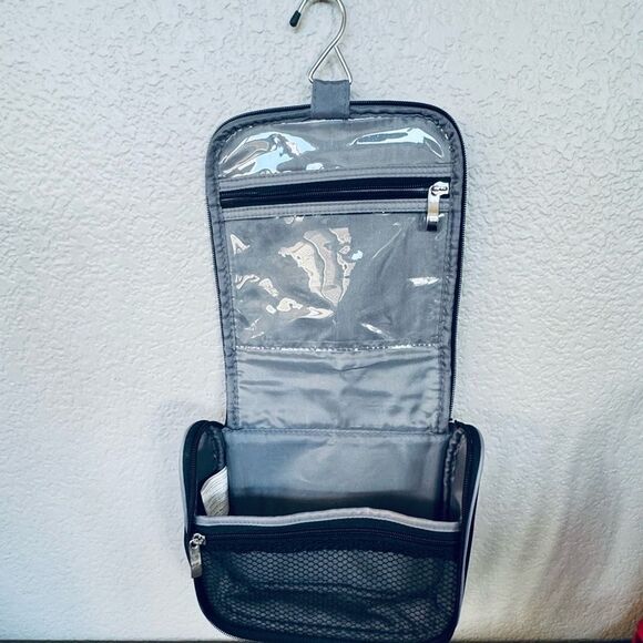 Caboodles Travel Toiletry Hanging Bag Organizer - Picture 1 of 4